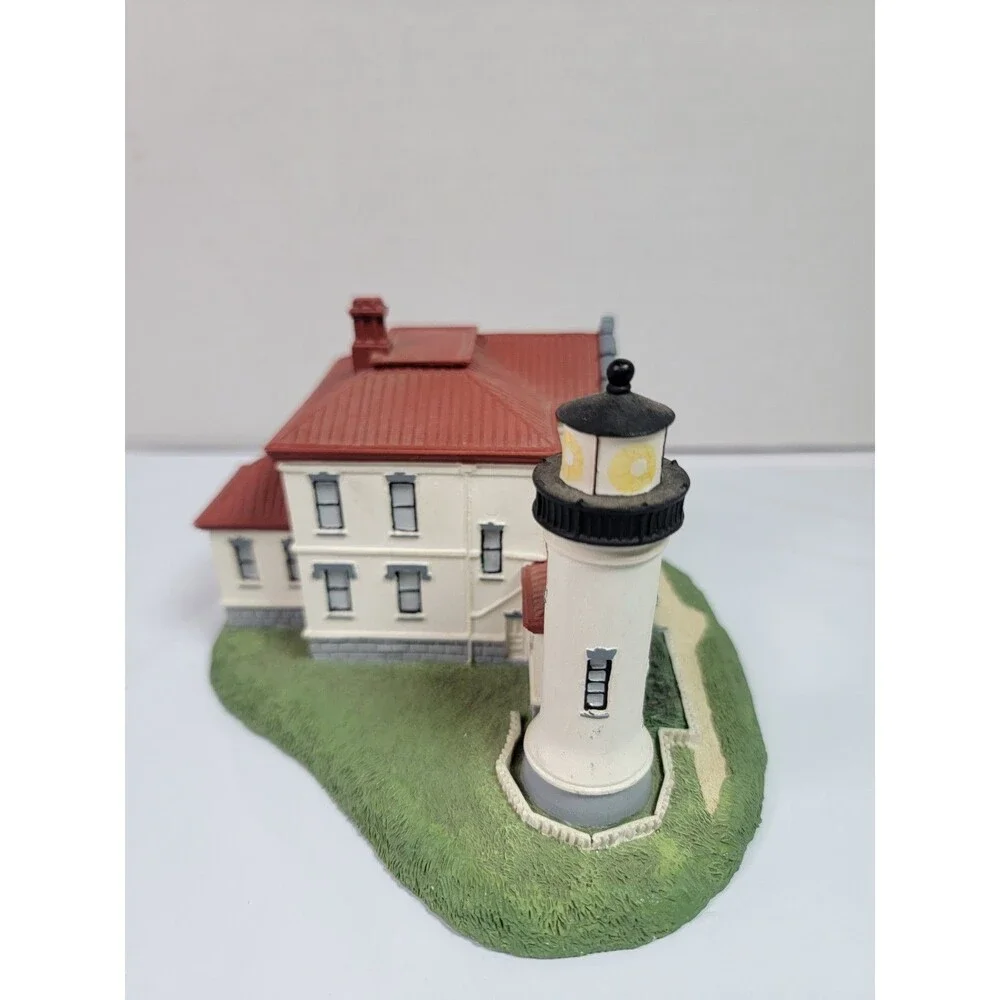 Danbury Mint Admiralty Head Lighthouse Historic American Lighthouses 1992...